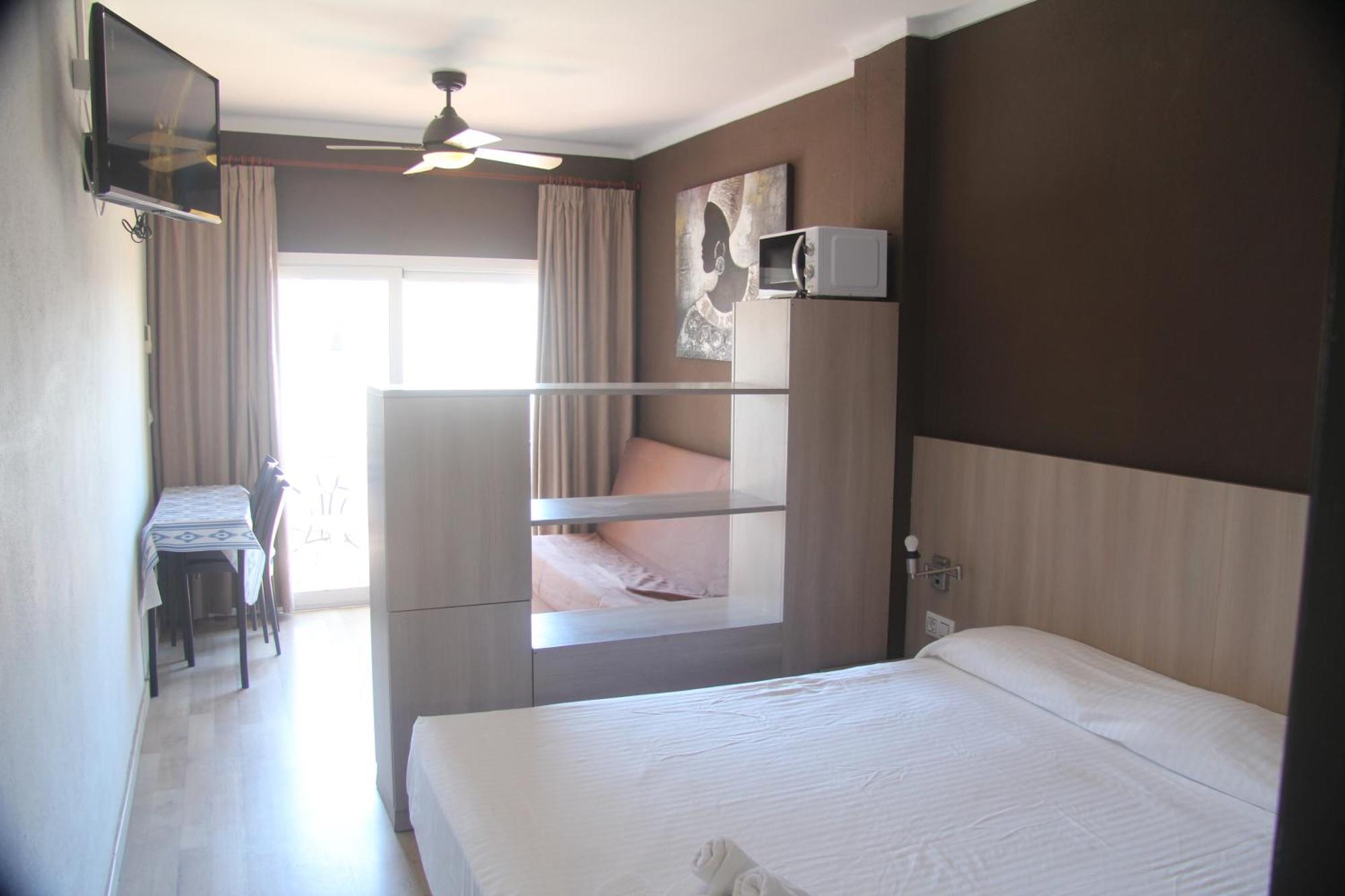 Aparthotel Els Molins Roses Ngoại thất bức ảnh