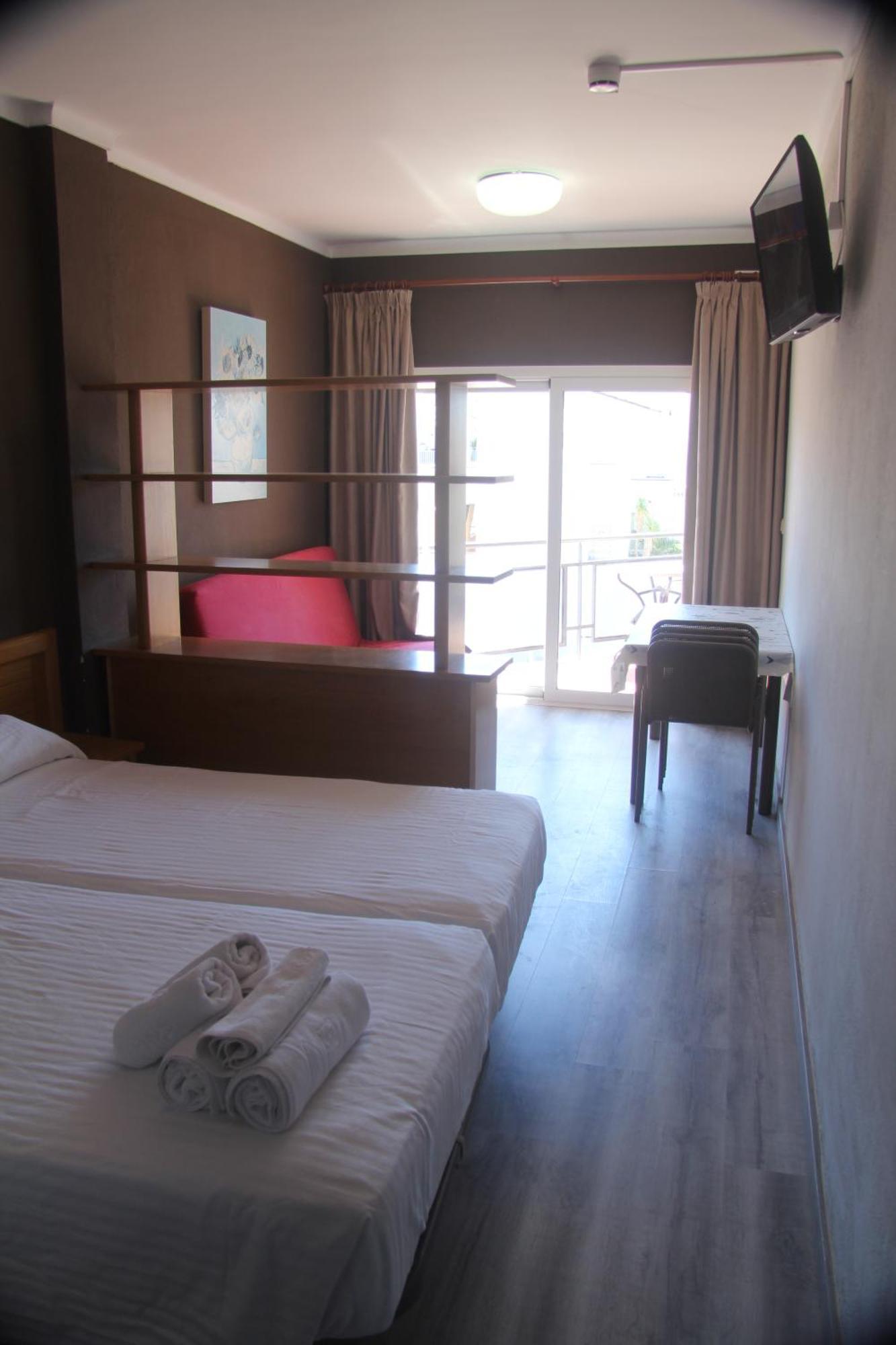 Aparthotel Els Molins Roses Ngoại thất bức ảnh